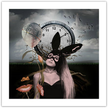 Bunny Time - original surrealistisk kunst, der viser en playboy model med kanninøre-maske og foran dali inspirrede blomster samt bagved en måne-formet ballon og et stort ur - fra online galleriet Helt Sort Galleri