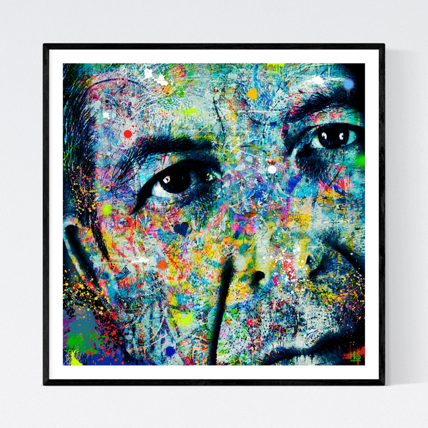 Leonard Cohen - moderne original kunst, der viser et farvestrålende close-up portræt af sangeren og sangskriveren. Kunstværket er på én gang abstrakt og et fotostat samt meget street art inspireret - af billedkunstner og pop artist Helt Sort