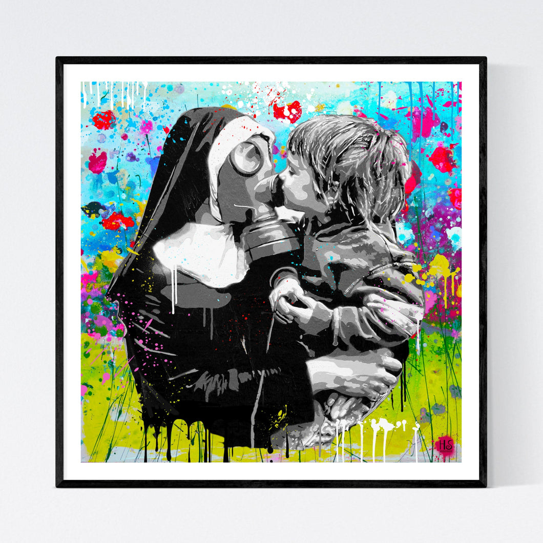 Nun With Kid | Helt Sort Galleri